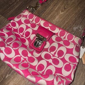 Meet your Posher, Micayla